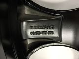 1K0601025BA FZZ - Volkswagen Detroit 18’’ originales en negro brillante 